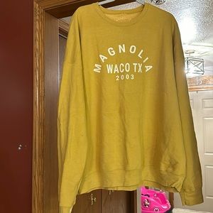 Magnolia Sweatshirt